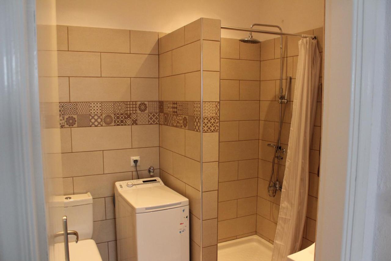 Pares Comfort Apartment Неа Карвали Екстериор снимка
